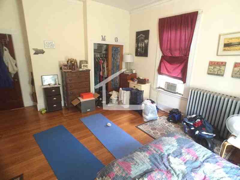 10 Sparhawk St #3 - Photo 2 of 8