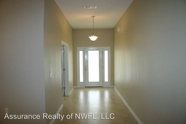 2331 Genevieve Way - Photo 3 of 25