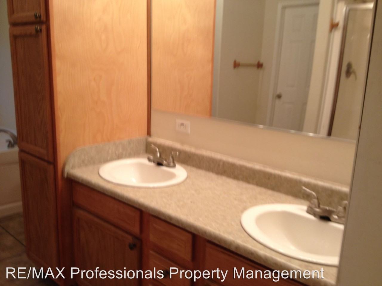 1588 SW Salem Rd - Photo 2 of 18