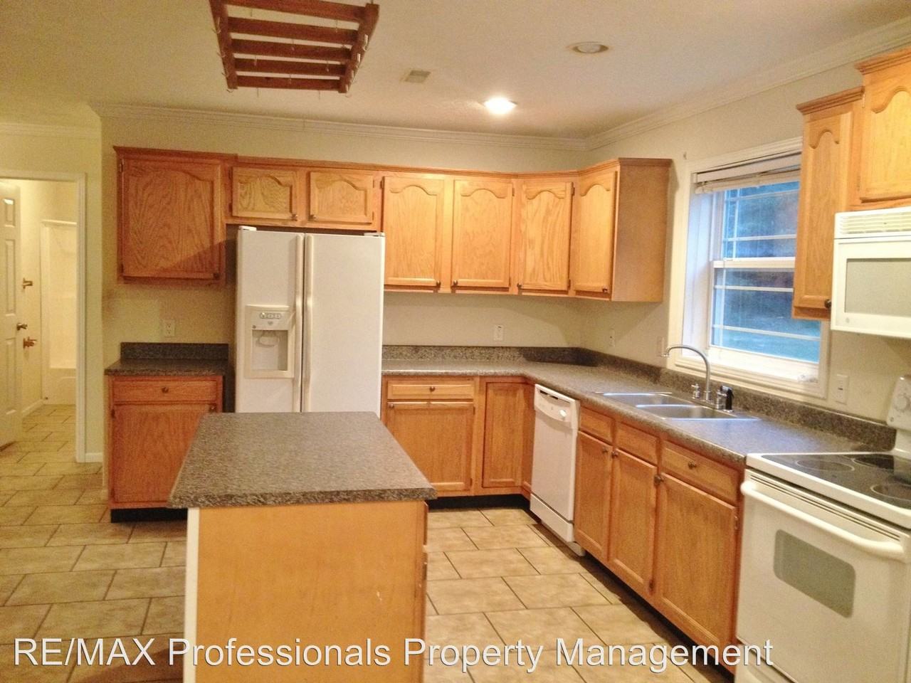 1588 SW Salem Rd - Photo 3 of 18