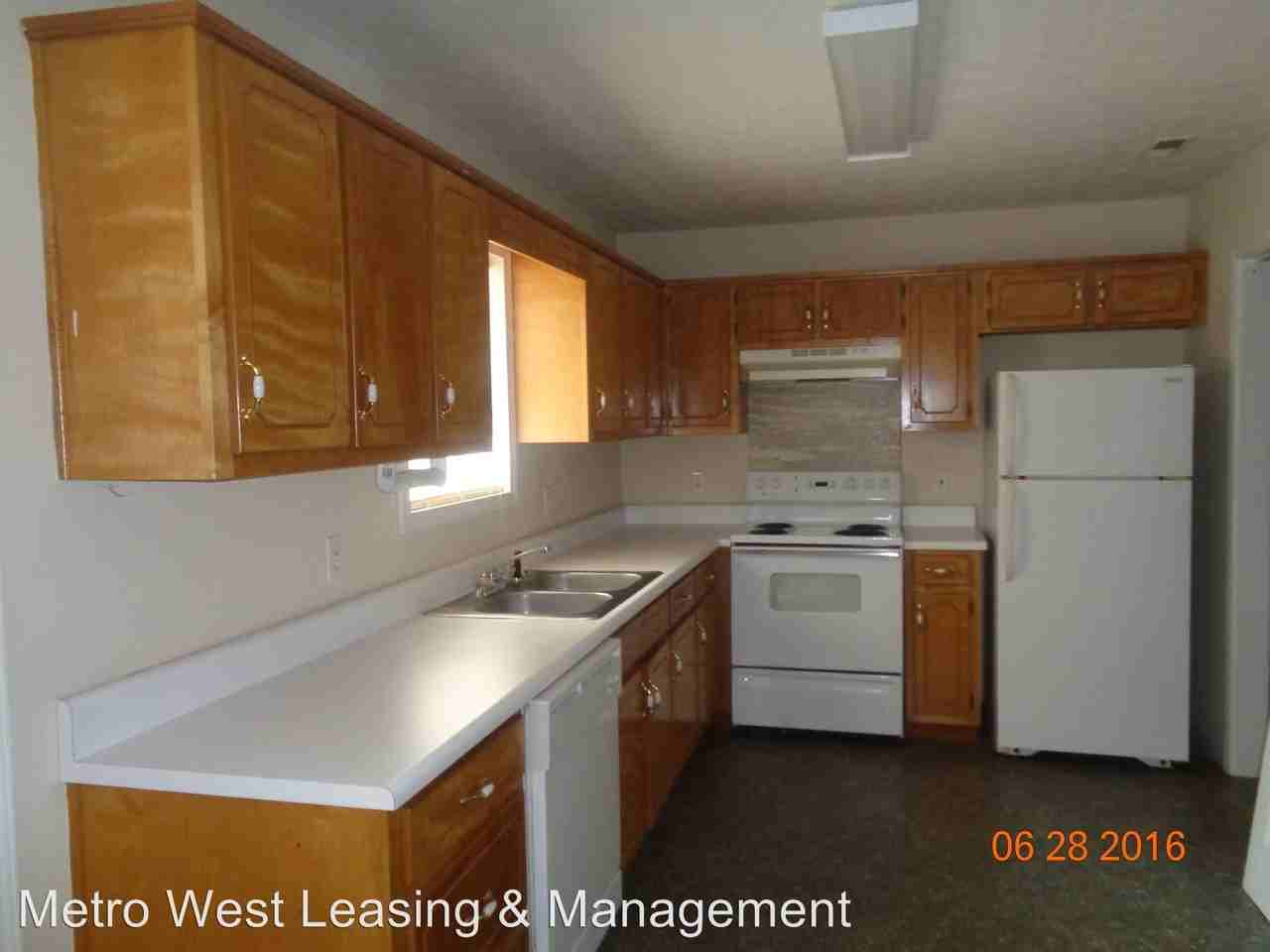 121 Old Bremen Rd #3MARCHMANS - Photo 3 of 6