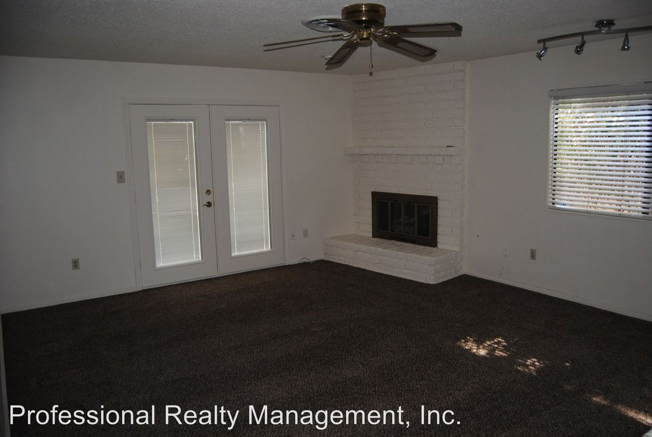 7509 Westfield Rd - Photo 3 of 6