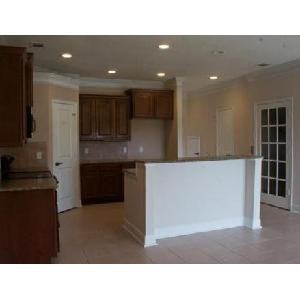 124 Ventura Pl - Photo 2 of 23