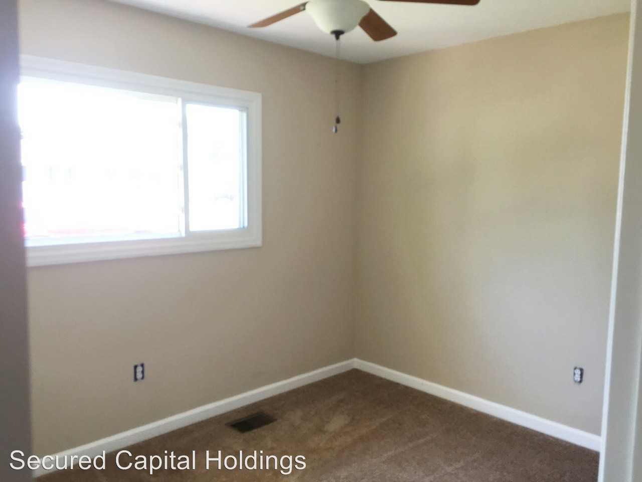 190 Cooper Ln - Photo 3 of 11