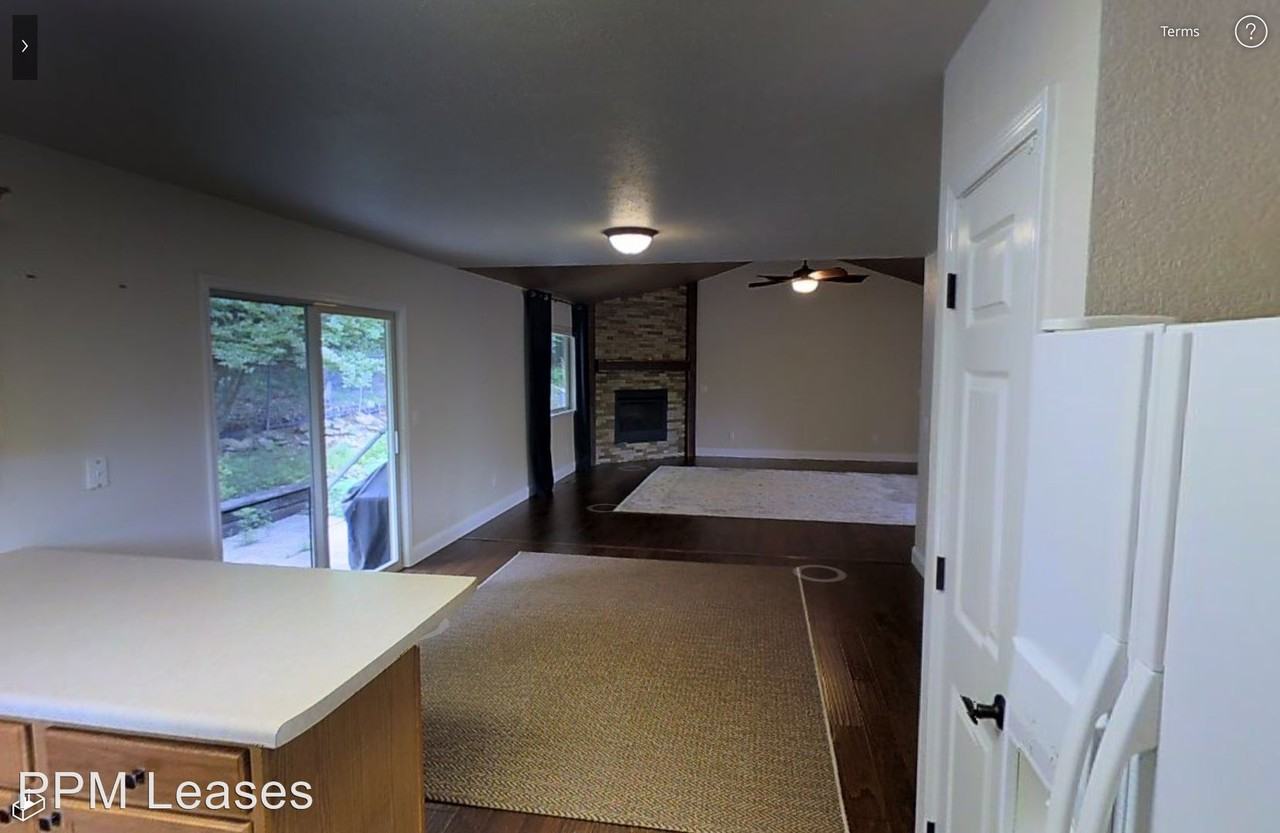 105 Canyon Forest Cir - Photo 3 of 20