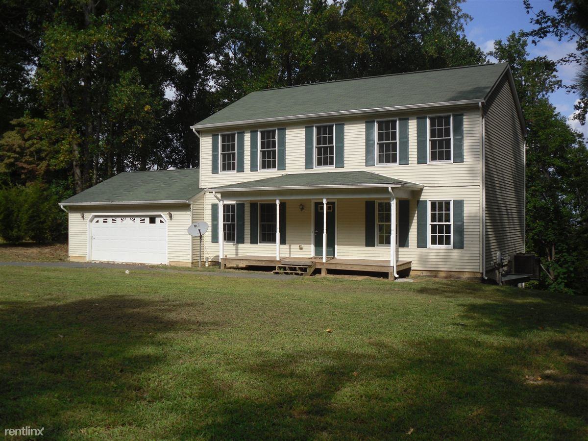 161 Bay Pointe Dr - Photo 2 of 7