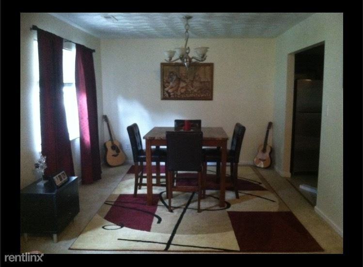 3215 Herbert St - Photo 2 of 7