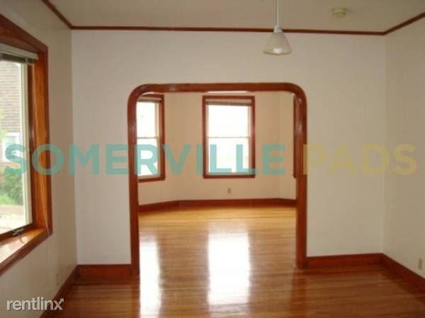 Sullivan Square - Photo 3 of 7