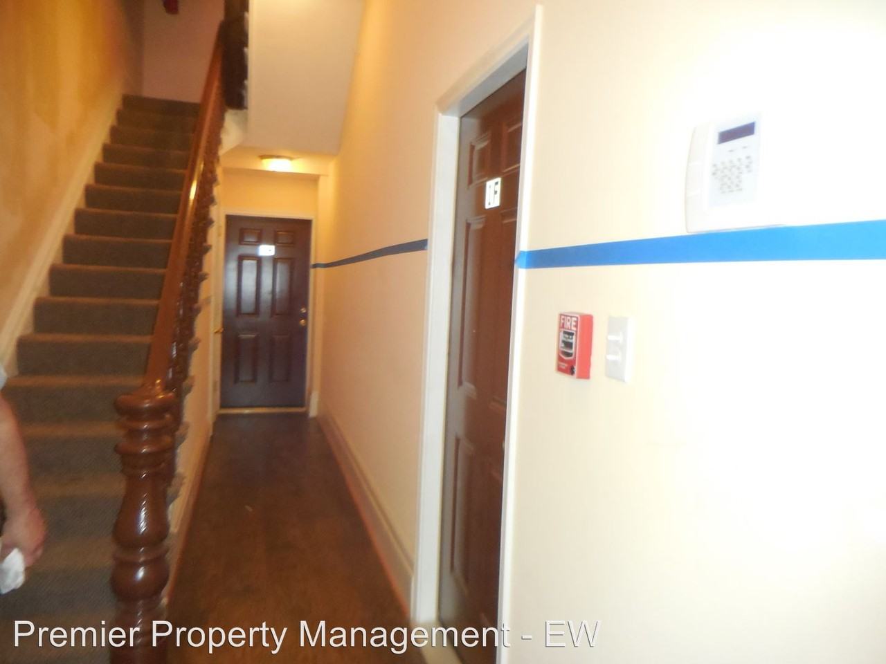 7 S Broadway - Photo 2 of 8