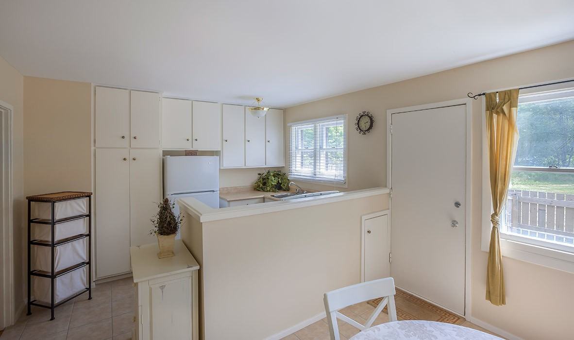 396 Princess Margaret Blvd - Photo 3 of 12