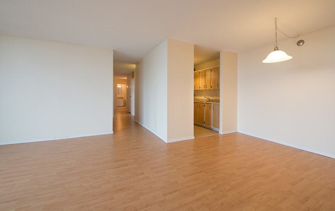 5415 Victoria Road - Photo 3 of 7