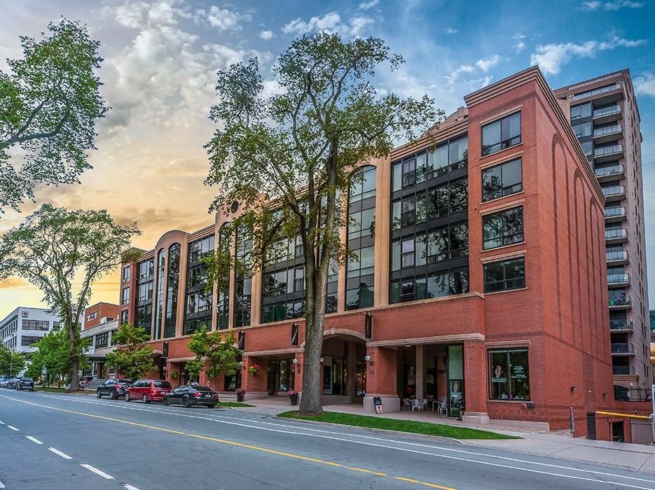 1545 South Park St - Photo 2 of 12