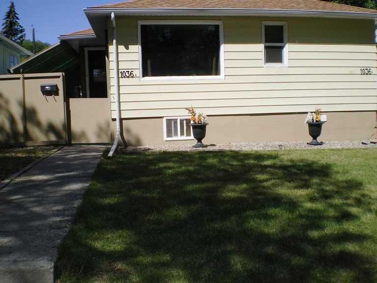 1036 12 St S - Photo 2 of 19