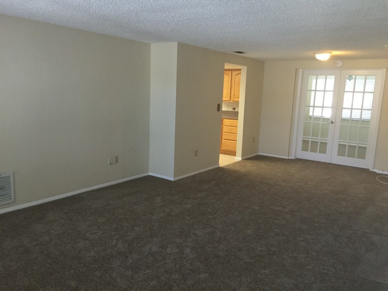 4828 Daphne St - Photo 2 of 10