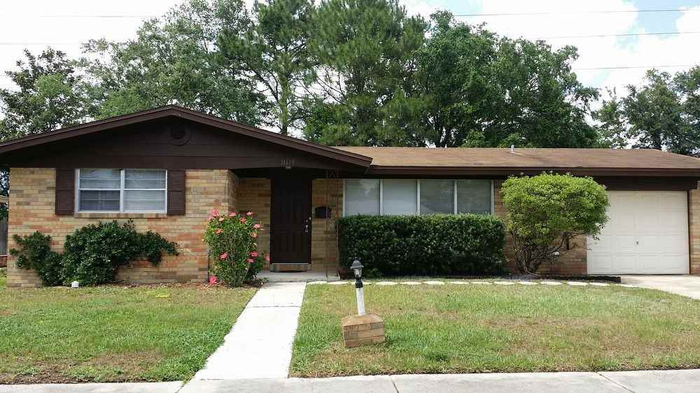 11619 Starfish Ave - Photo 2 of 13