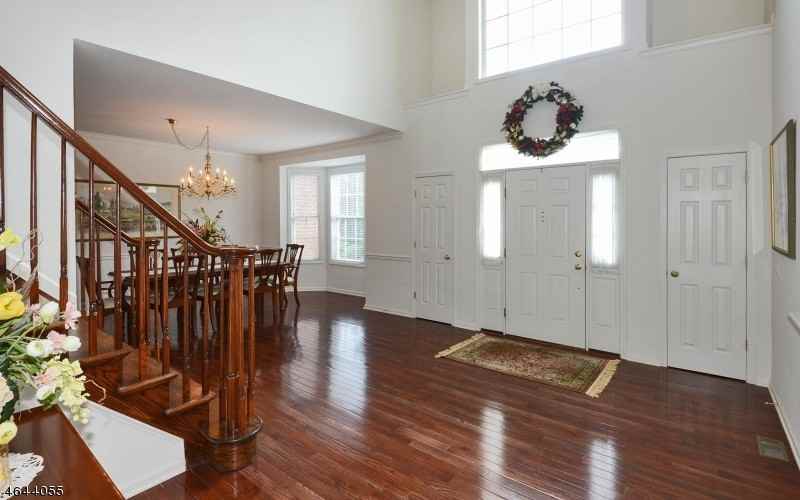 10 Red Maple Ln - Photo 2 of 22