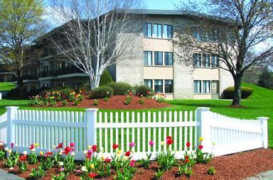 107 Westgate Dr 8 - Photo 3 of 4