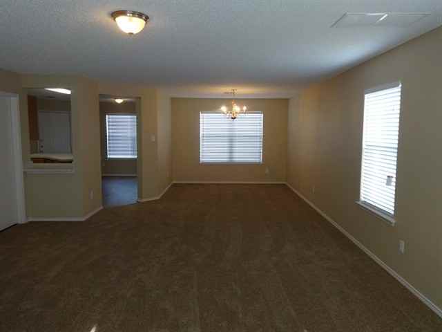 1903 Tampa Bay Way - Photo 3 of 10