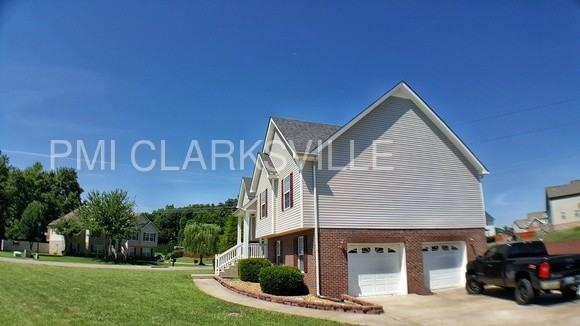 689 Winding Bluff Way - Photo 3 of 25