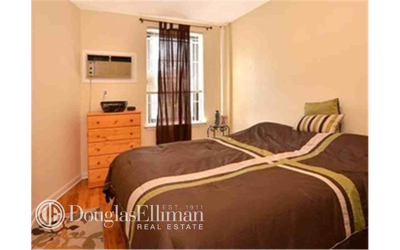 281 Kip St 5C - Photo 2 of 2