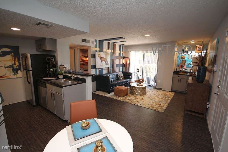 Oltorf and Douglas - Photo 2 of 10