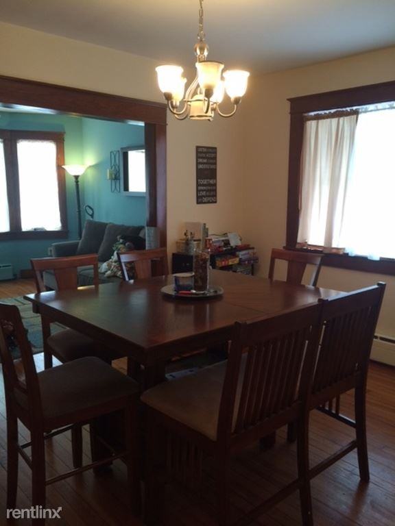 2624 Pittston Ave - Photo 2 of 10