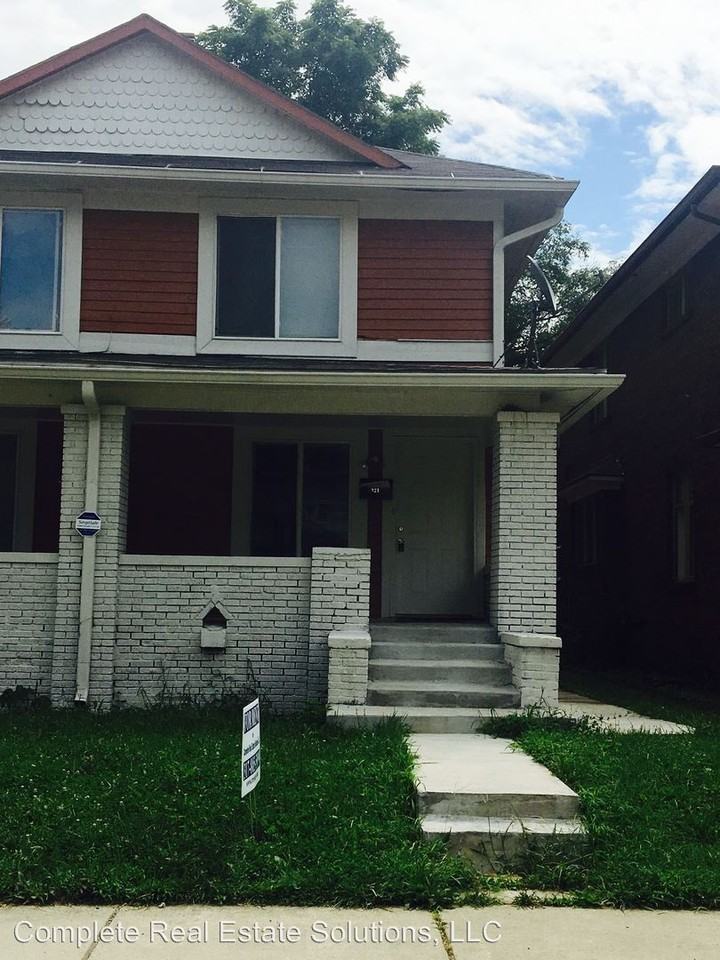 2921 N Delaware St - Photo 2 of 18