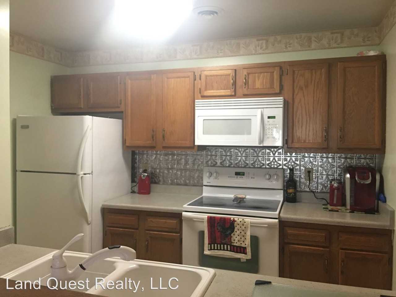 7240 Mariner Dr #3 - Photo 3 of 13