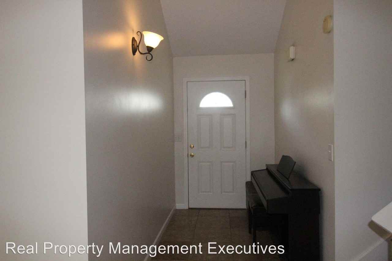 2784 James Henry Dr - Photo 2 of 22