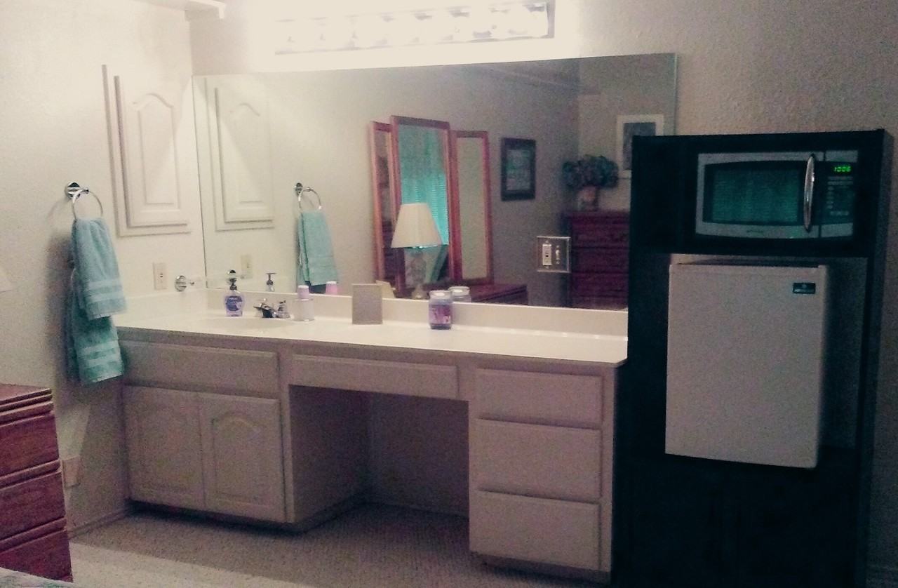 2171 Encino Loop - Photo 3 of 8