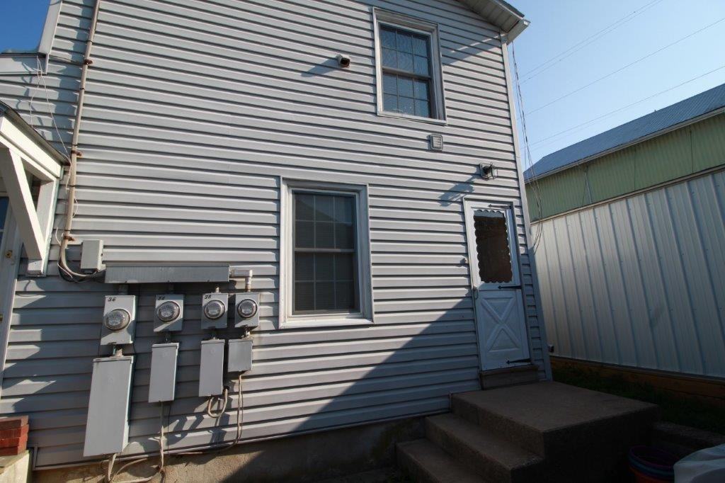 38 Gay St - Photo 3 of 3