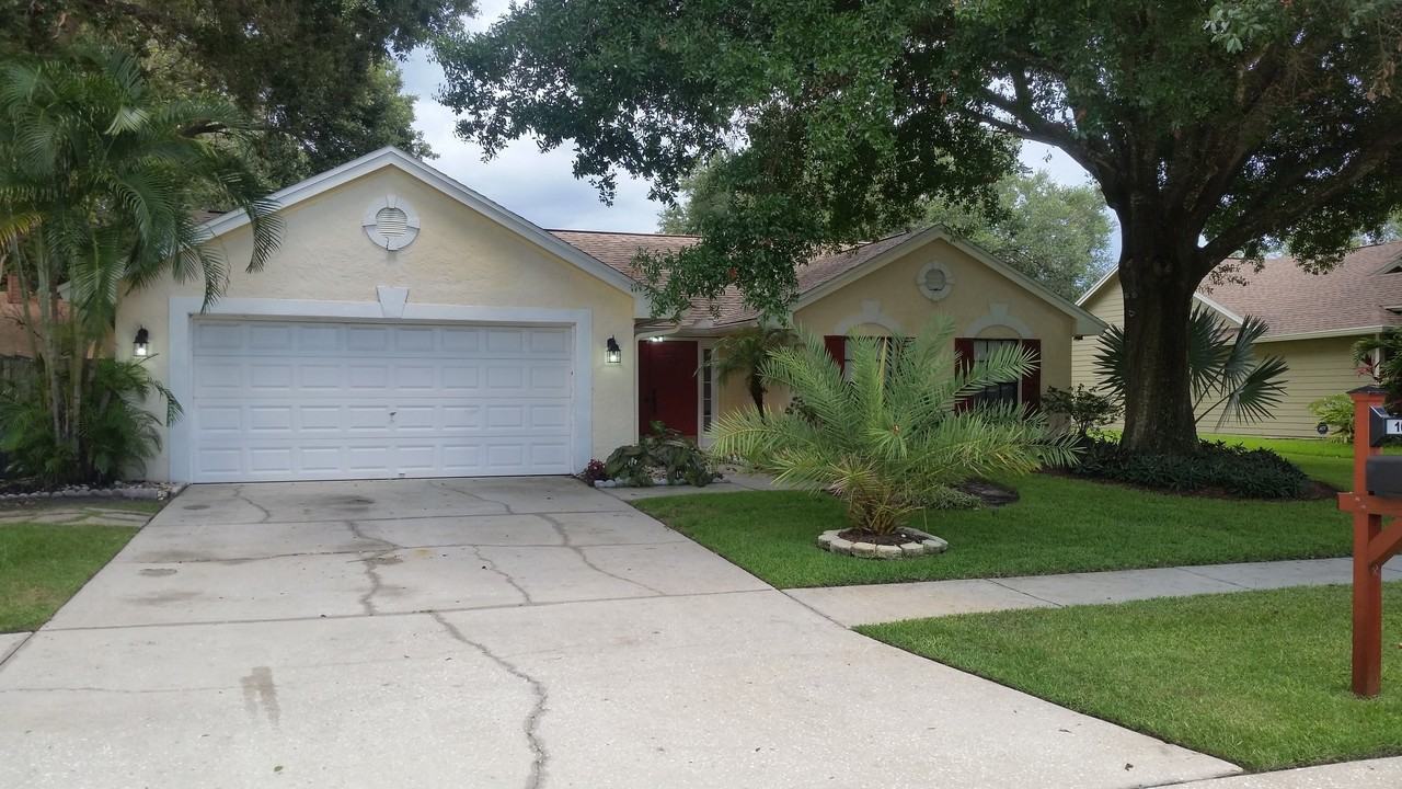 10413 Tara Dr - Photo 3 of 27