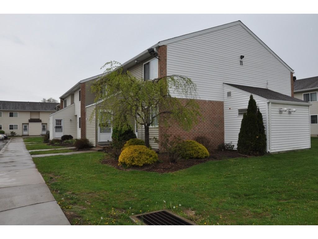 Newberry Estates - Photo 2 of 20