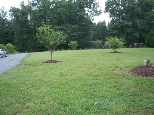 1655 Crawford Rd - Photo 2 of 12