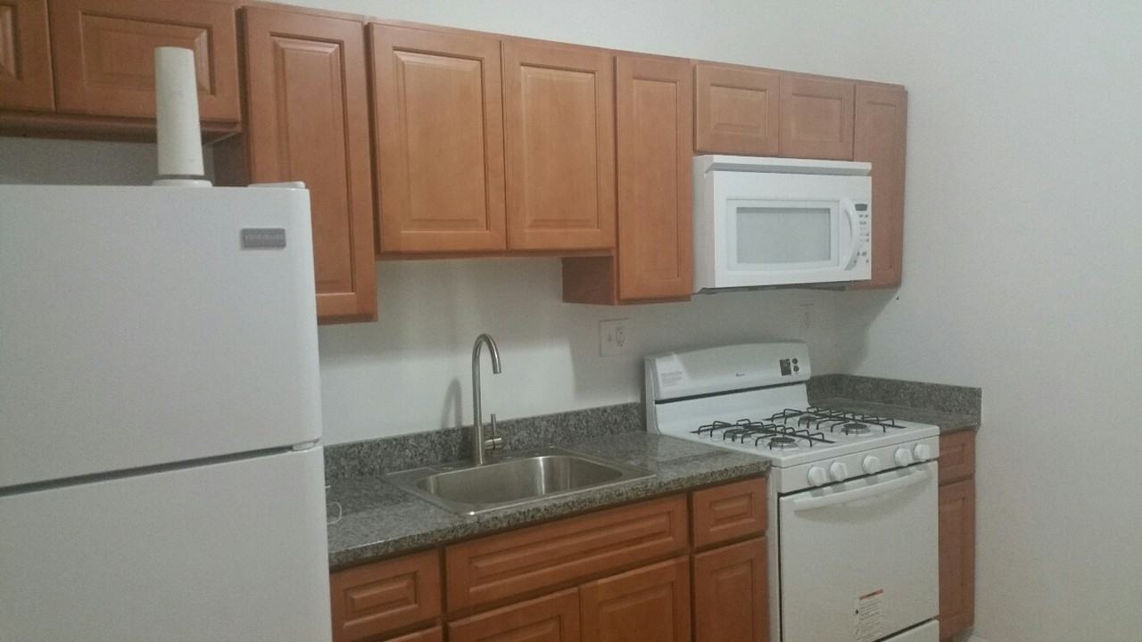 5231 Heston Street - Photo 3 of 5