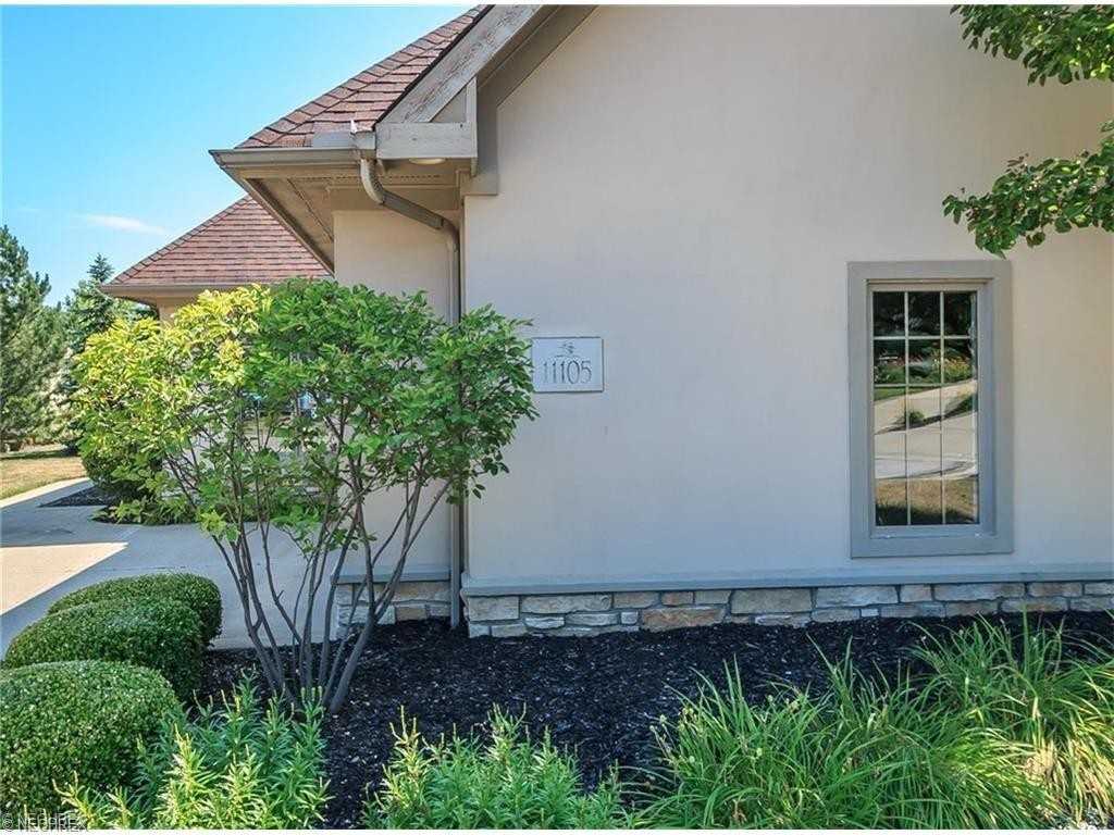 11105 Caddie Ln - Photo 3 of 29