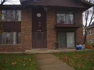 1210 Burlington Ave #1W - Photo 2 of 6