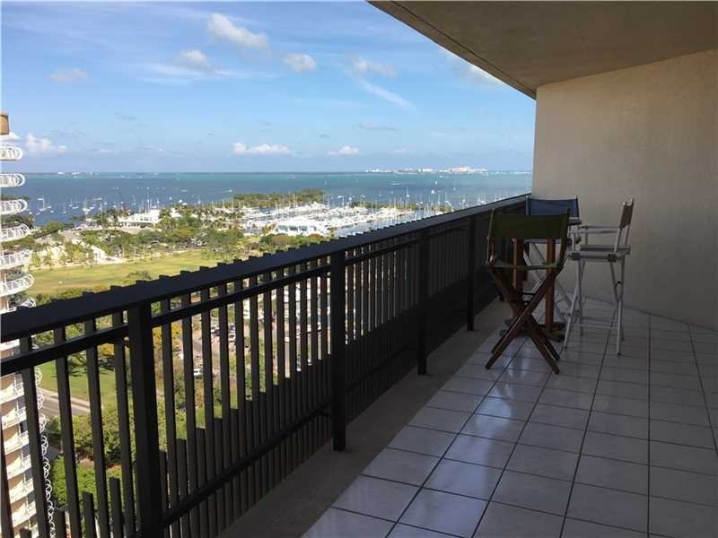 2901 S Bayshore Dr #19H