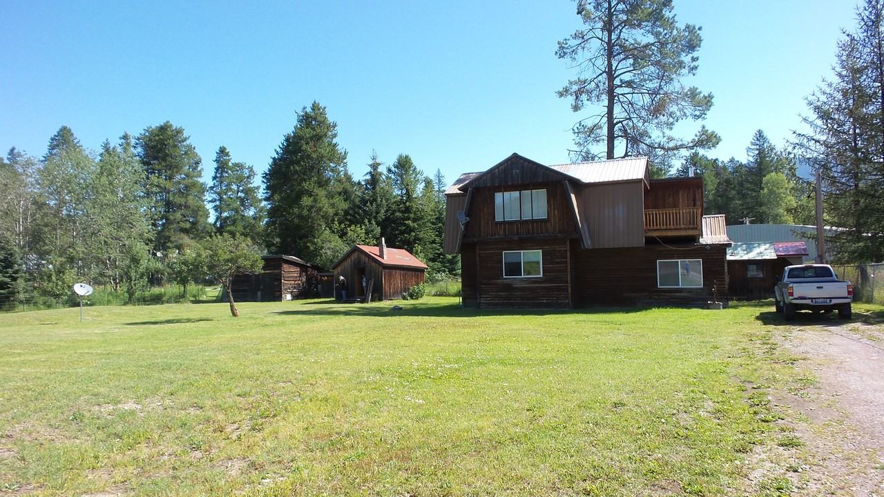 629 Coram Stage Rd - Photo 2 of 15