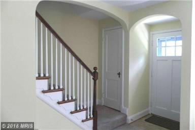 217 Dumbarton Rd - Photo 3 of 25