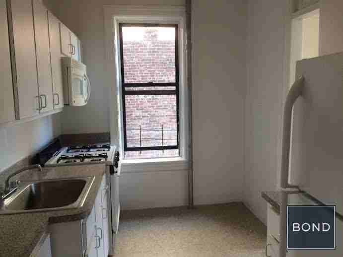 W 170th St #51