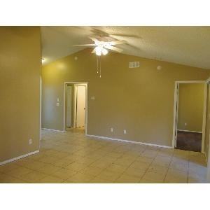 1410 Topsail Pl - Photo 3 of 15