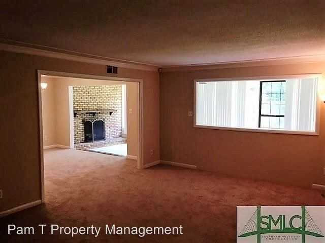 423 Windsor Rd - Photo 2 of 22