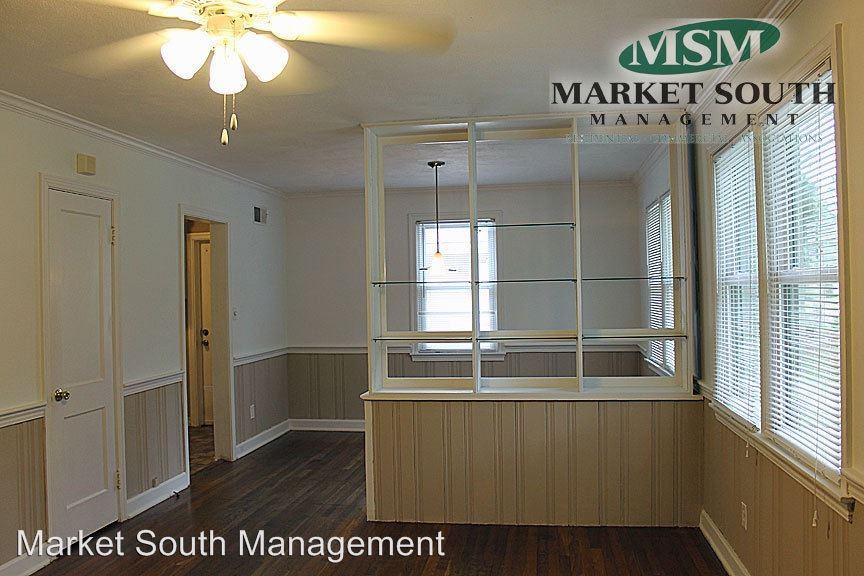 306 E 65th St - Photo 3 of 10