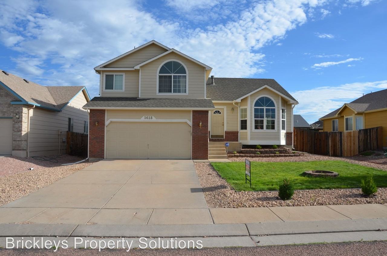 5618 Fantasia Dr - Photo 2 of 8