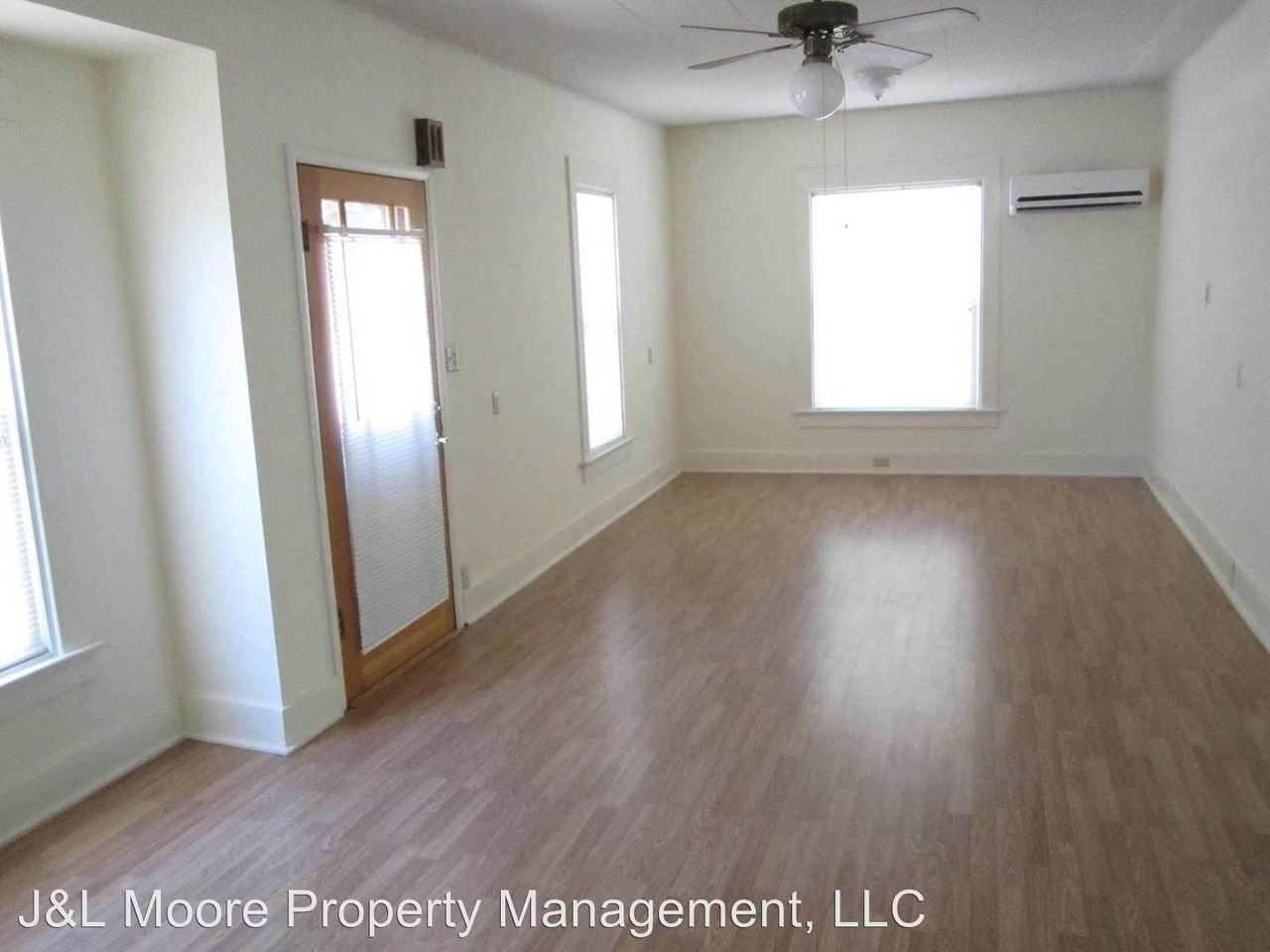 261 N 4th St - Photo 2 of 12