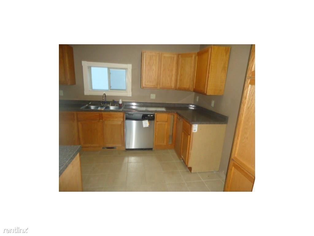 349 6th Ave SW - Photo 3 of 10