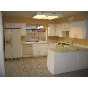 7950 W Clayton Dr - Photo 2 of 7