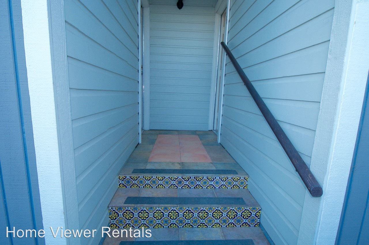 3226 Newton Ave - Photo 2 of 8