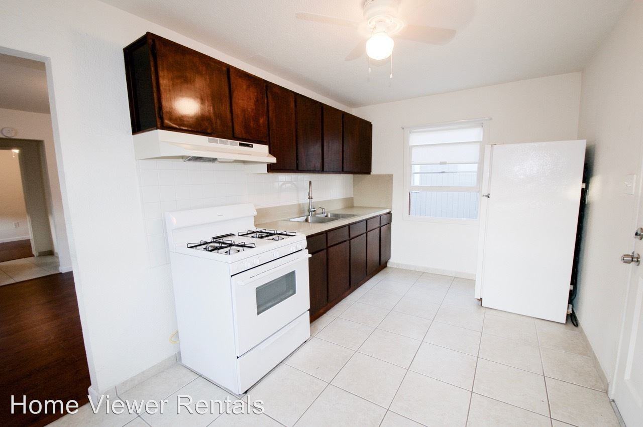 3226 Newton Ave - Photo 3 of 8